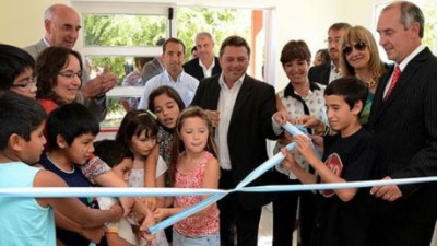 Aniversario y obras: 64 millones para una nueva municipalidad en Esquel