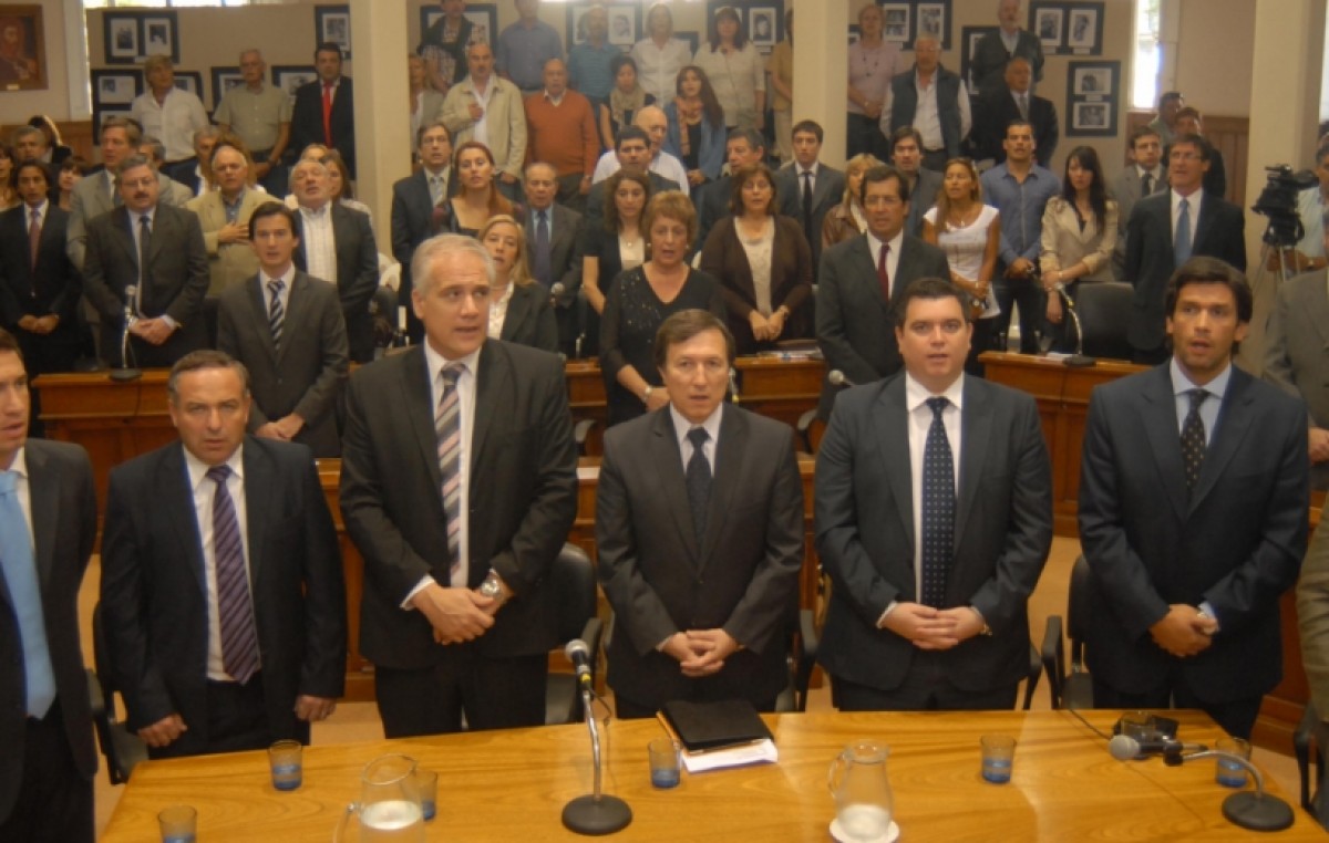 Bahía Blanca: ¿Cuánto ganaron los funcionarios municipales y concejales en 2013?