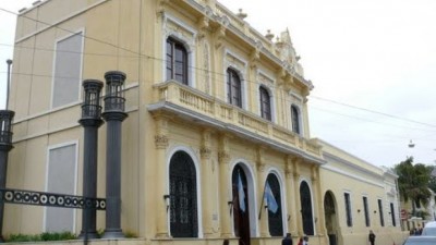 Gobierno de Corrientes giró 49% más de fondos a los 70 municipios