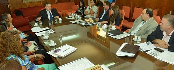 El director de Defensa al Consumidor, Sergio Rocamora, se reunió con los responsables de Defensa al Consumidor de los departamentos para dialogar