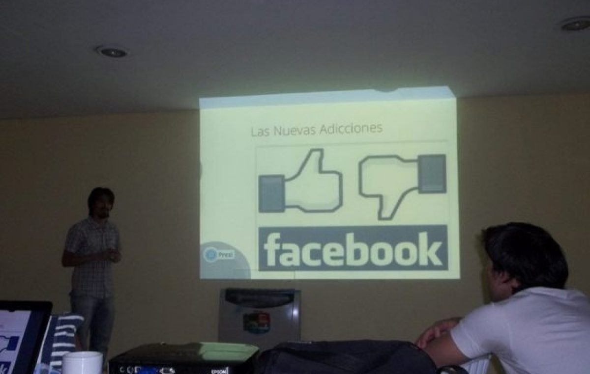 En Las Heras, el Municipio dicta taller sobre uso de redes sociales