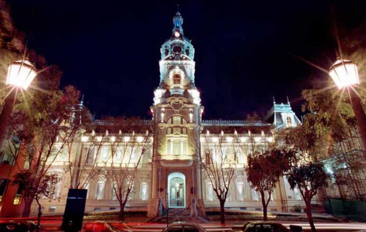 Bahía Blanca: Cerró en 27,5% la paritaria en la comuna