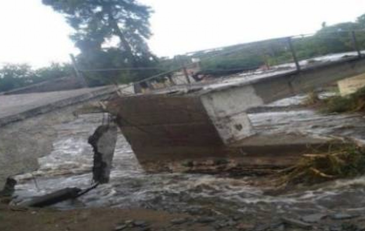 Familias evacuadas y daños por las crecidas de los ríos en La Paz, Catamarca.