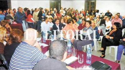 En Santo Tomé, la comunidad debatió con el intendente sobre la inseguridad