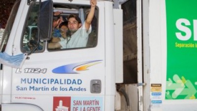 San Martín de los Andes: acuerdan un pago de $500 y una suba del 5,5% para los municipales