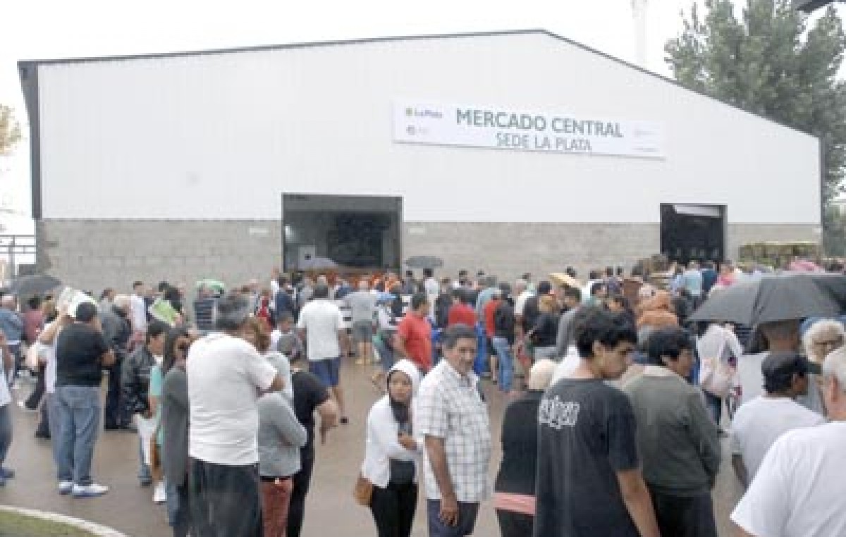 Inauguraron el Mercado Comunitario de La Plata