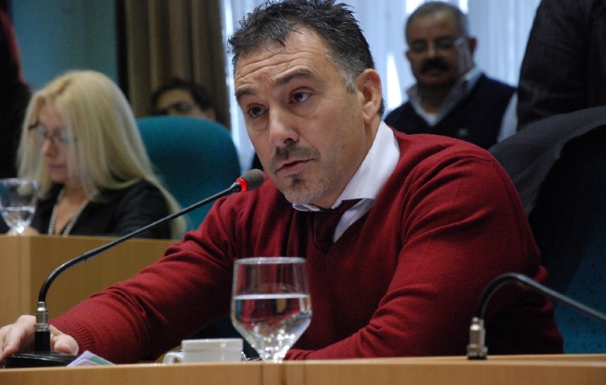 Parlamento de Santa Cruz definió democratización de Comisiones de Fomento