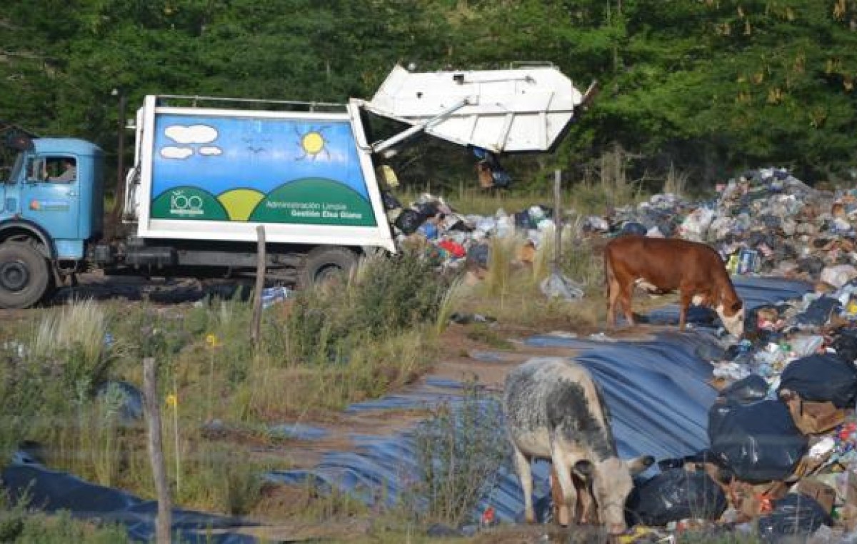 Córdoba: El vertedero de residuos genera polémica