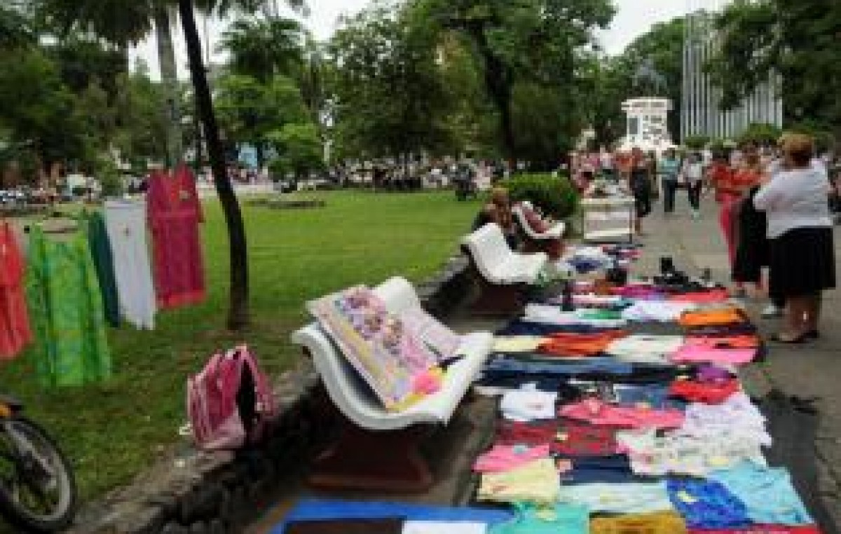 El municipio quiere limitar el avance de las ferias urbanas en San Miguel de Tucumán