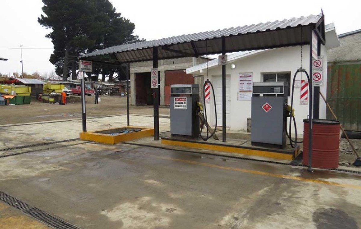 La municipalidad de San Carlos de Bariloche cuenta con moderno sistema propio de abastecimiento de combustible