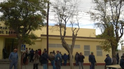 Los municipales de Sarmiento podrían profundizar mañana su plan de lucha