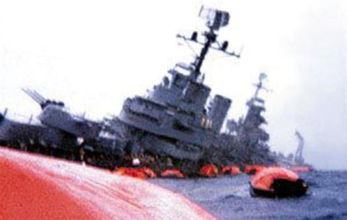 La Armada recuerda a las víctimas del hundimiento del crucero General Belgrano