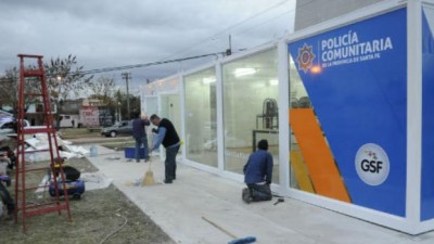 La Policía Comunitaria comienza a patrullar las calles de un barrio de Rosario