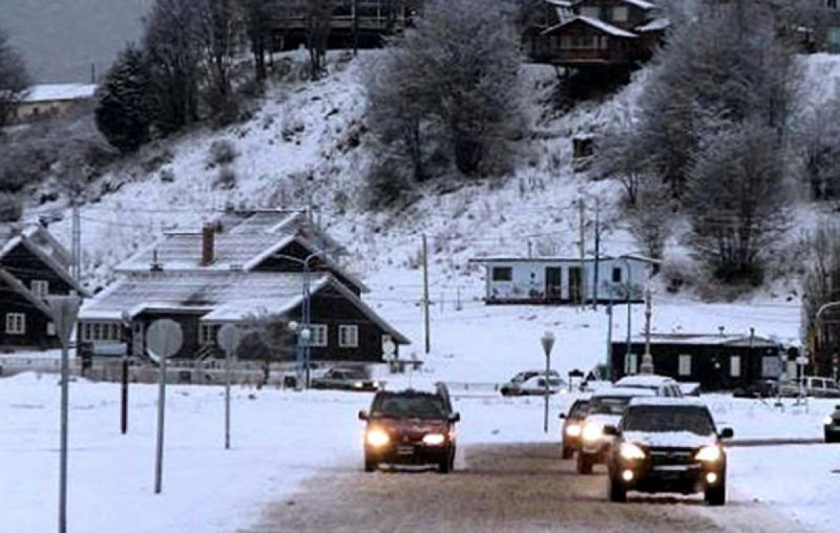 La primera nevada en Ushuaia anticipa la temporada de invierno