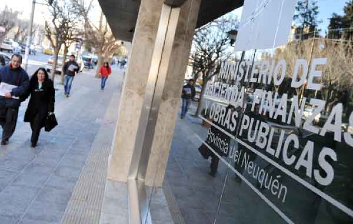 Municipios Neuquinos piden $37 millones para pagar aguinaldos