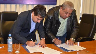 La UNLZ firmó convenio de colaboración con Municipales de Lomas