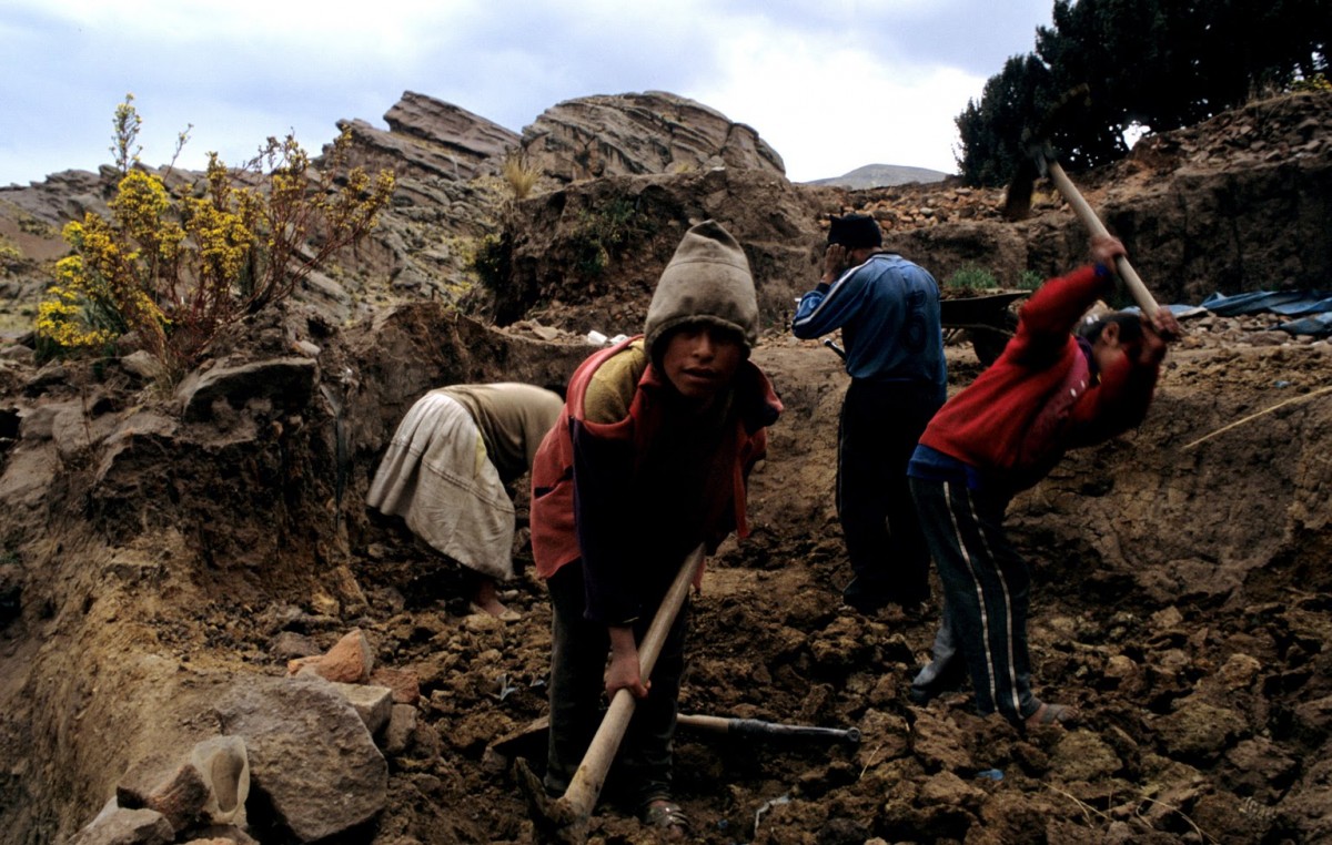 Bolivia reconocería el trabajo infantil desde los 12 años
