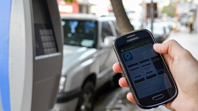 Bahía Blanca: El estacionamiento ya se puede pagar desde el télefono celular