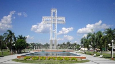 El Intendente de Cruz del Eje quiere construir una cruz de 18 metros, con ascensor y mirador