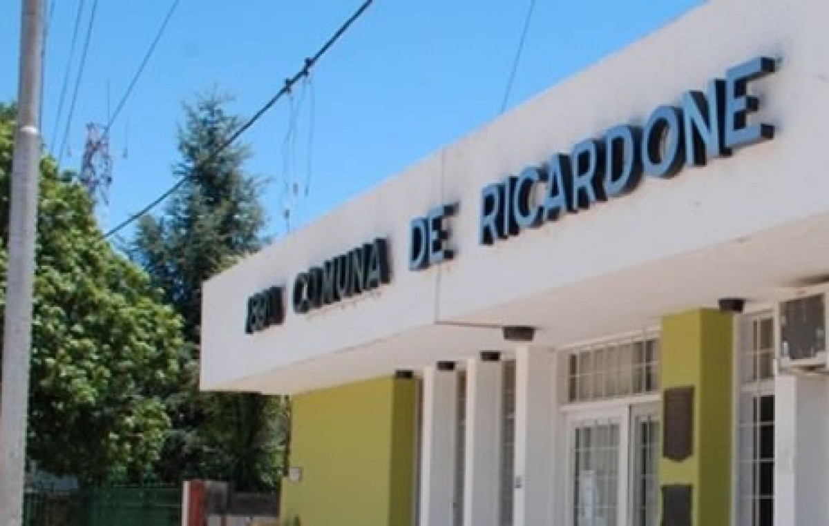 Paro de trabajadores comunales de Ricardone