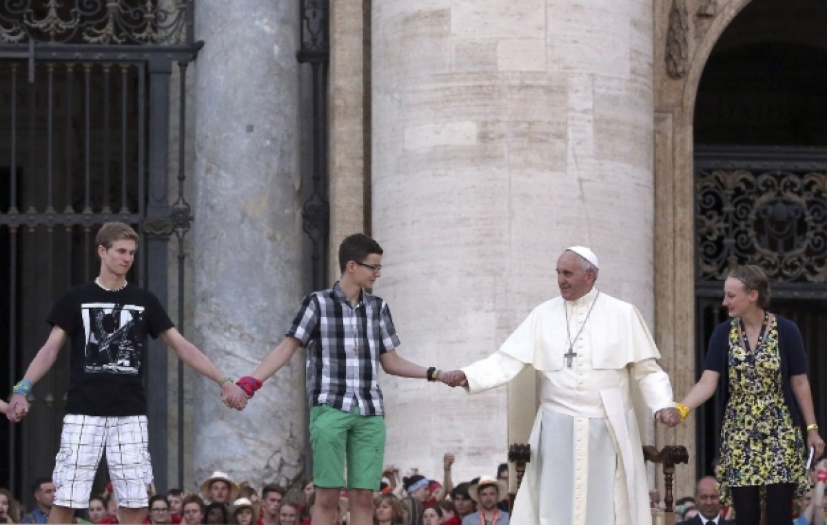 El papa Francisco pidió «rezar mucho» por la paz en Medio Oriente
