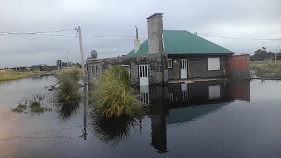 La lluvia no da respiro a los campos y caminos inundados en Buenos Aires