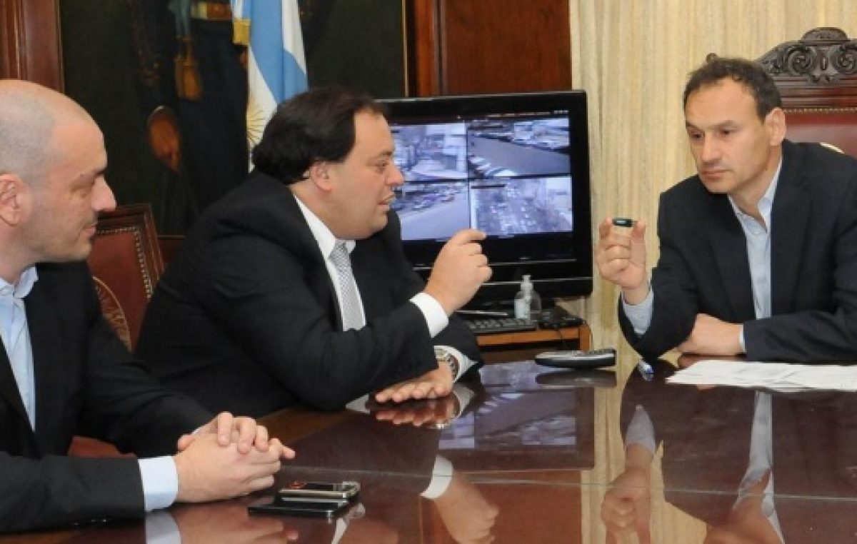 La Plata es el primer municipio en adherir a la Firma Digital
