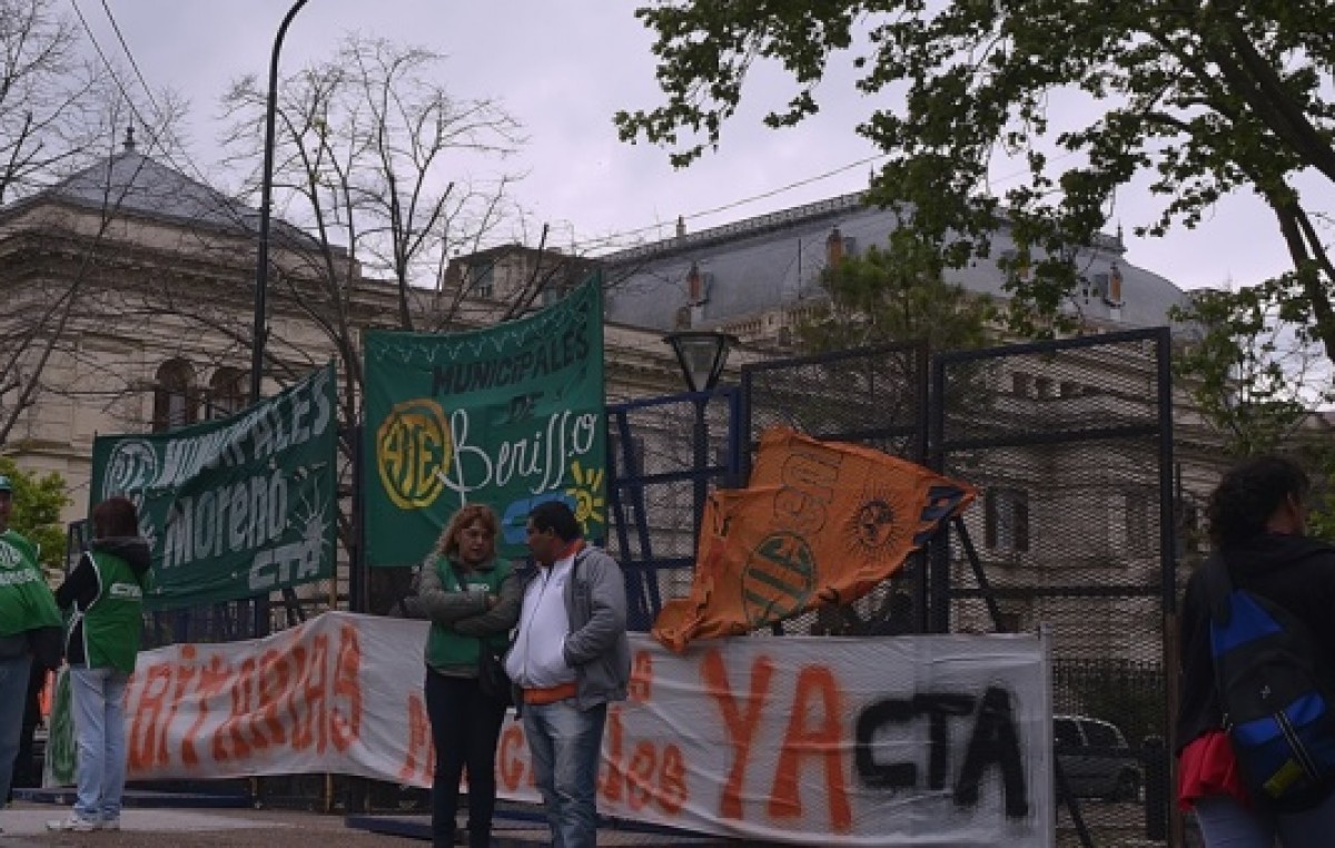 Buenos Aires: ATE ocupó Diputados con críticas al proyecto de Municipales
