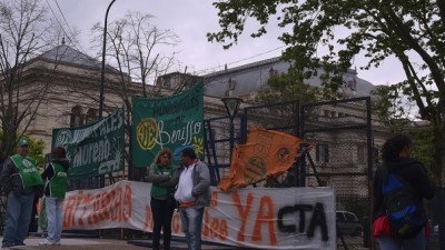 Buenos Aires: ATE ocupó Diputados con críticas al proyecto de Municipales