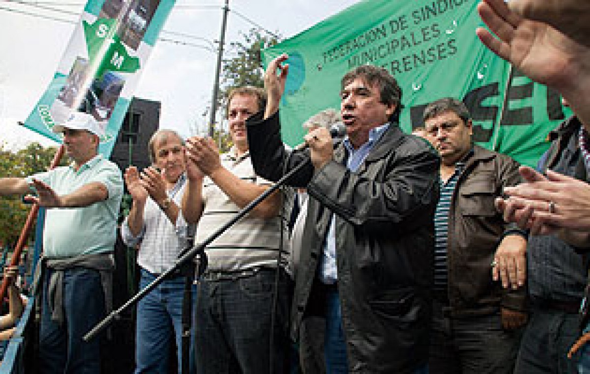 Buenos Aires: García criticó la abstención del FR sobre el proyecto por paritarias