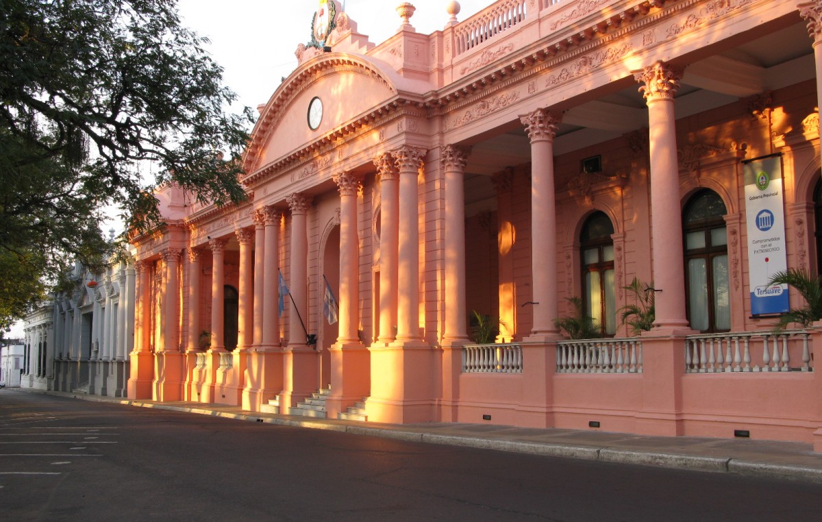 Corrientes: Recién hoy los cinco municipios recibirán los recursos retenidos