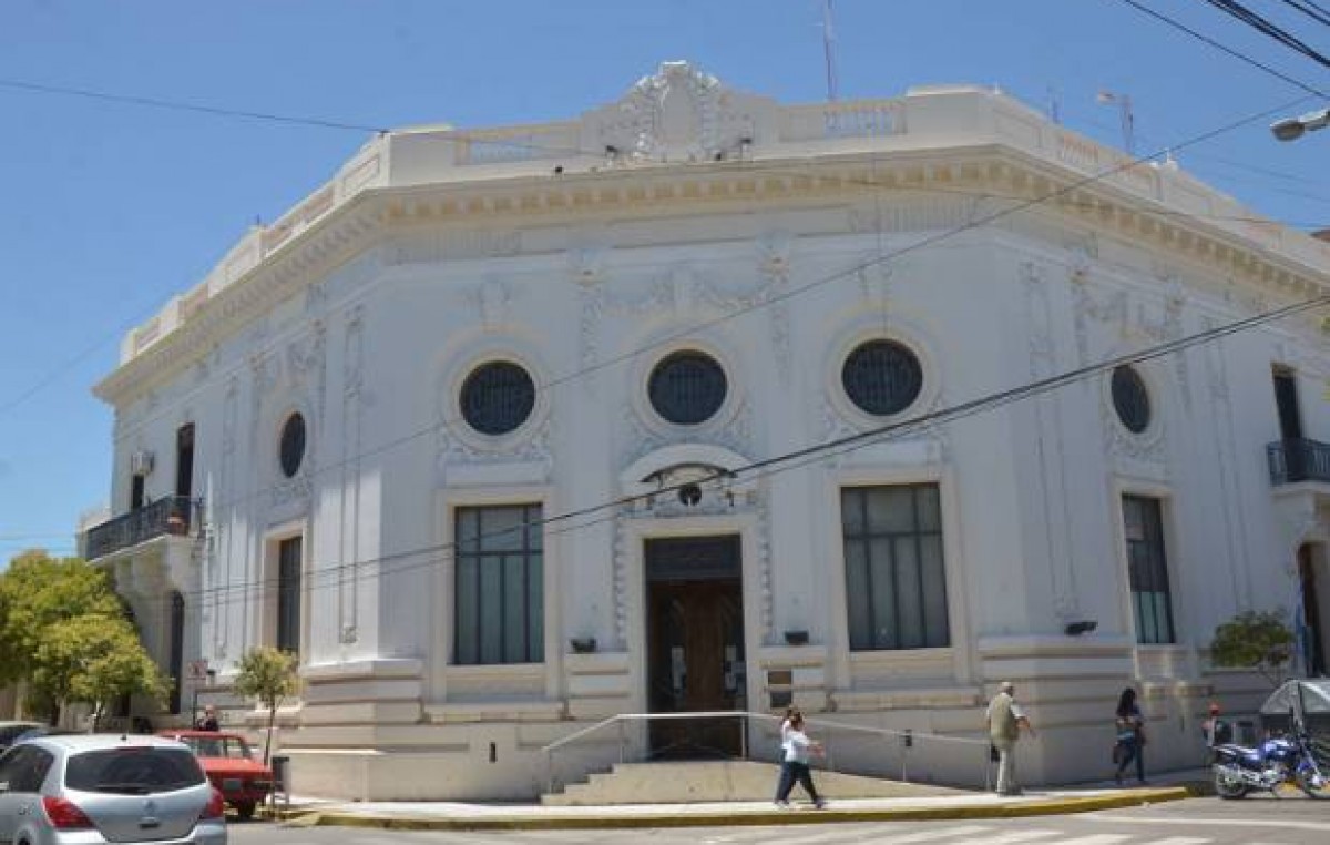 Municipales le pidieron al Intendente de San Luis que adhiera al salario mínimo, vital y móvil nacional