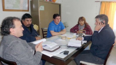Trabajadores municipales de Gobernador Costa y José de San Martín tendrán recomposición salarial