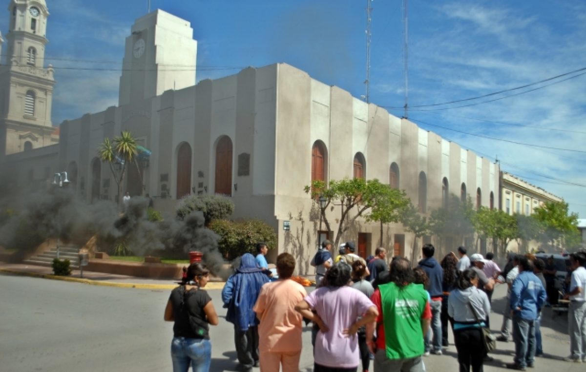 Patagones: trabajadores de ATE y municipales pidieron un aumento