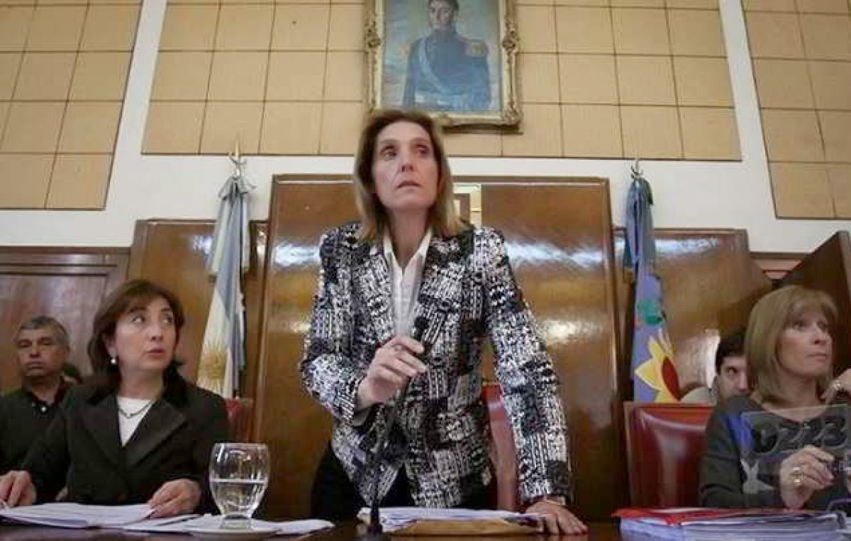 Fue destituida la presidenta del Concejo deliberante de General Pueyrredón