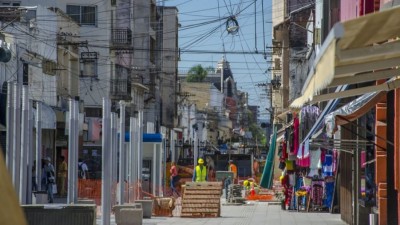 Salta: Según el Gobierno, es imposible frenar las obras de las peatonales