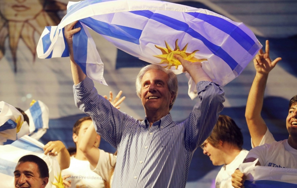 Uruguay: el candidato más votado impulsa la ley de medios