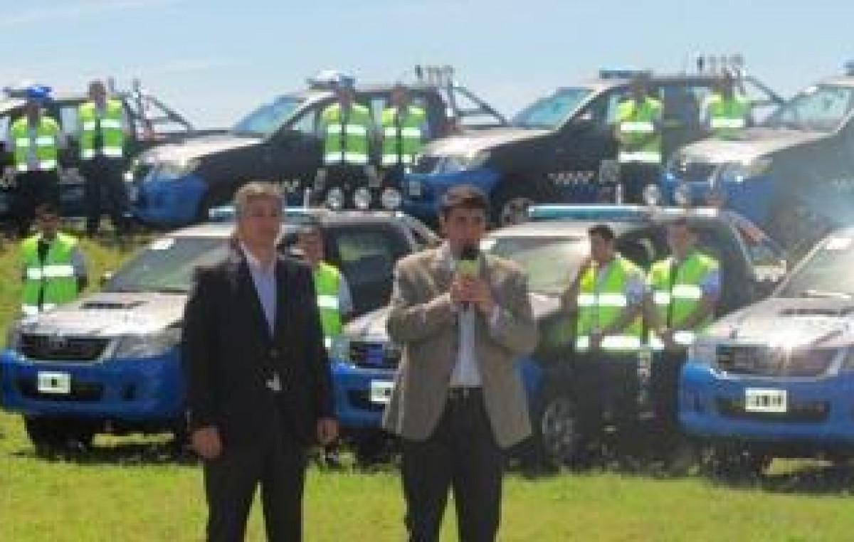 Vicente López: Jorge Macri presentó nuevos vehículos para la Patrulla Comunal
