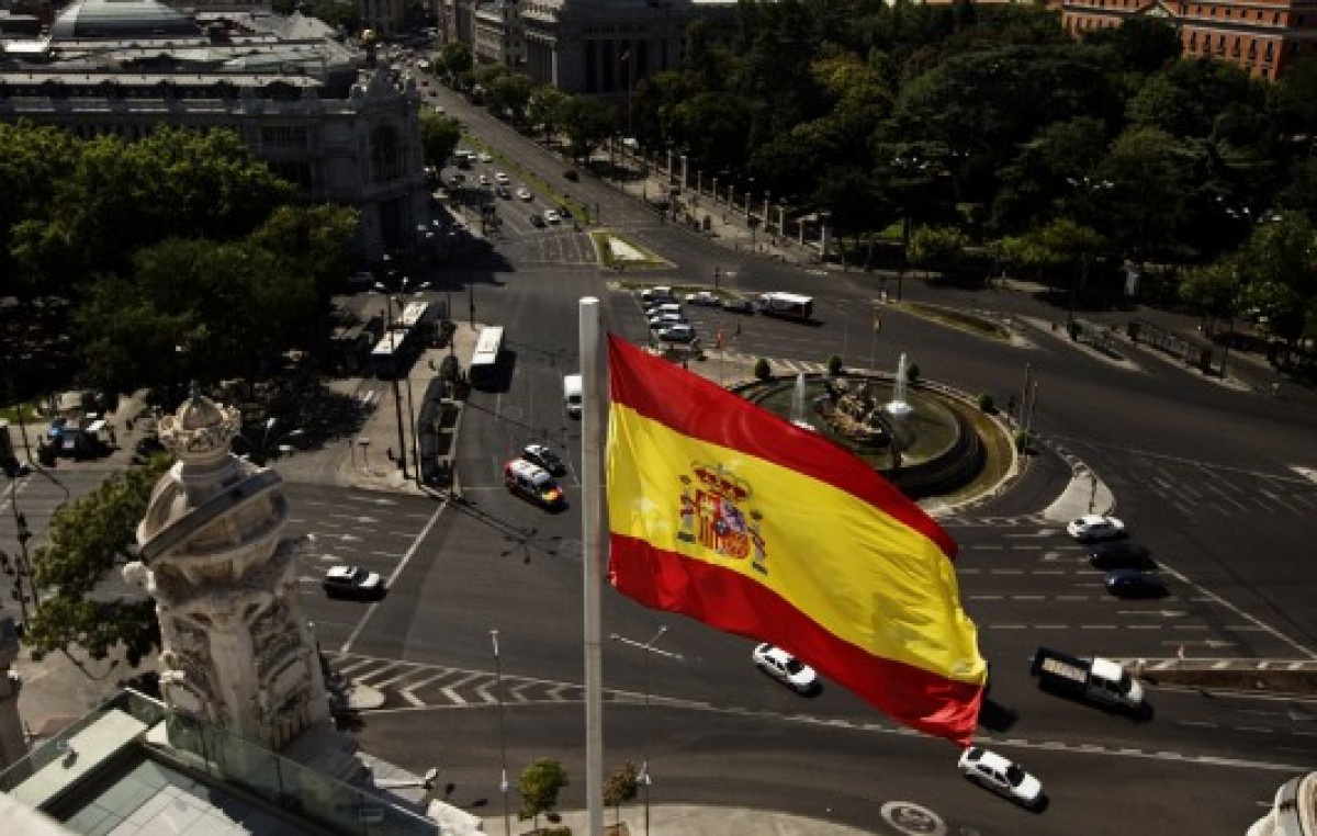 La deuda pública española ya significa casi el 100% de su PBI