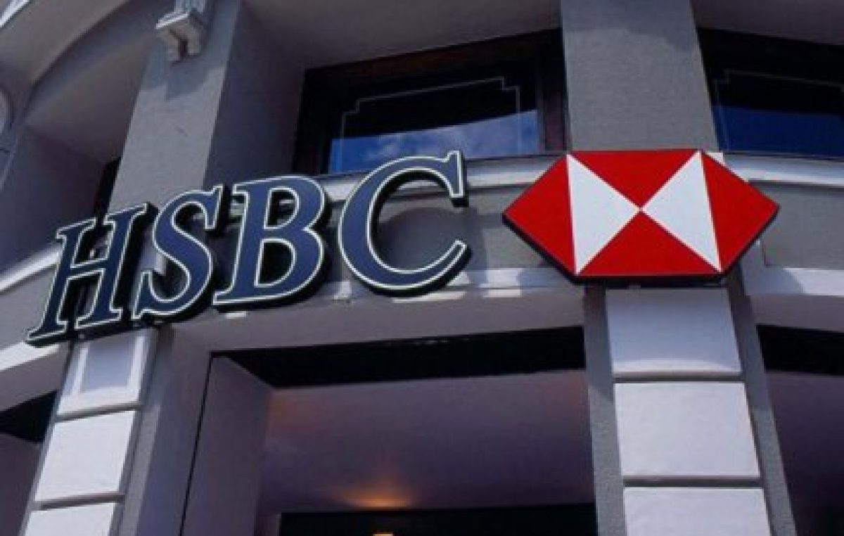 Millonarias multas a cinco grandes bancos por manipular el mercado de divisas