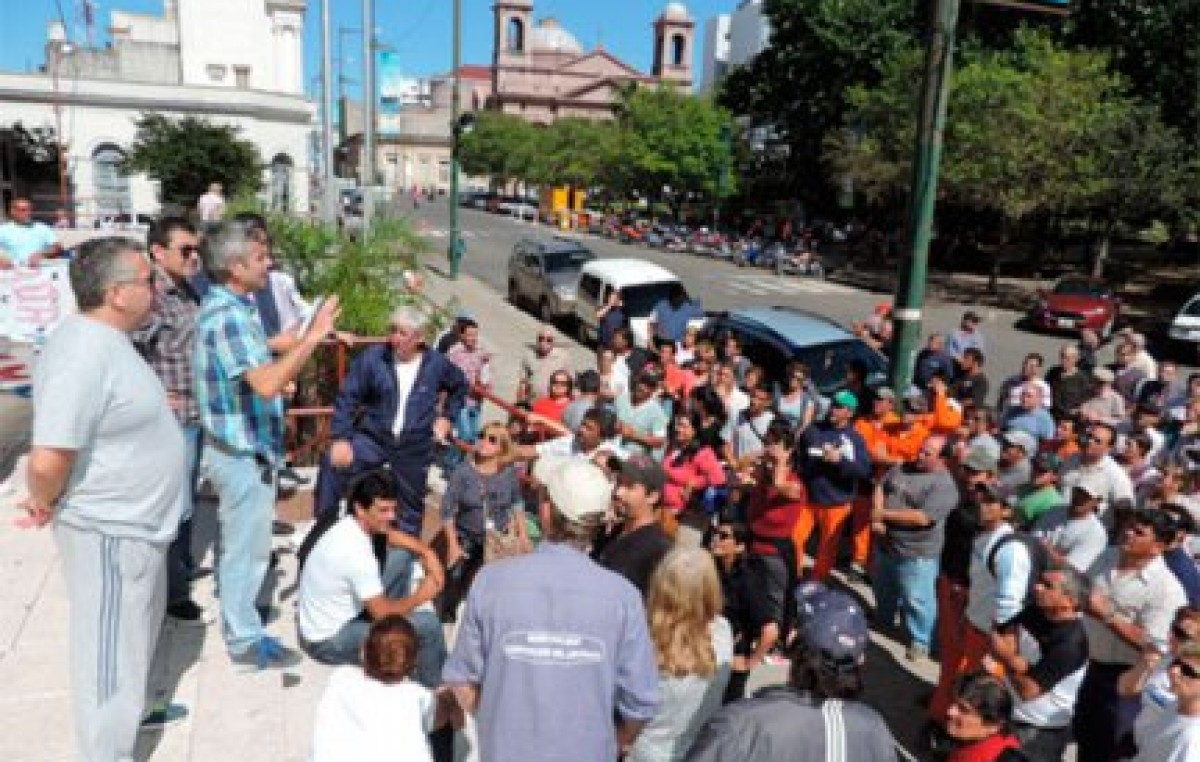 Los municipales levantaron el paro en Concepción del Uruguay