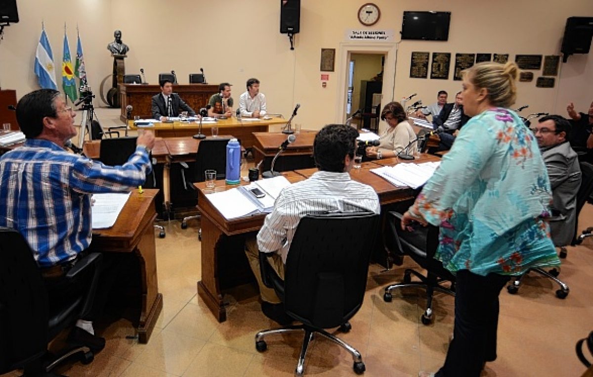 El Concejo de Bahía avanza hacia la apertura de datos, sin ayuda de la Comuna