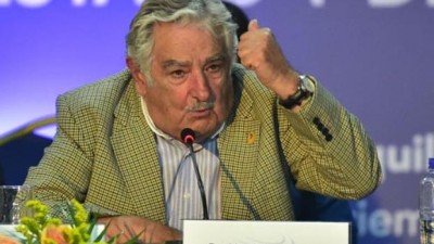 Mujica reclamó a Obama el fin del bloqueo a Cuba