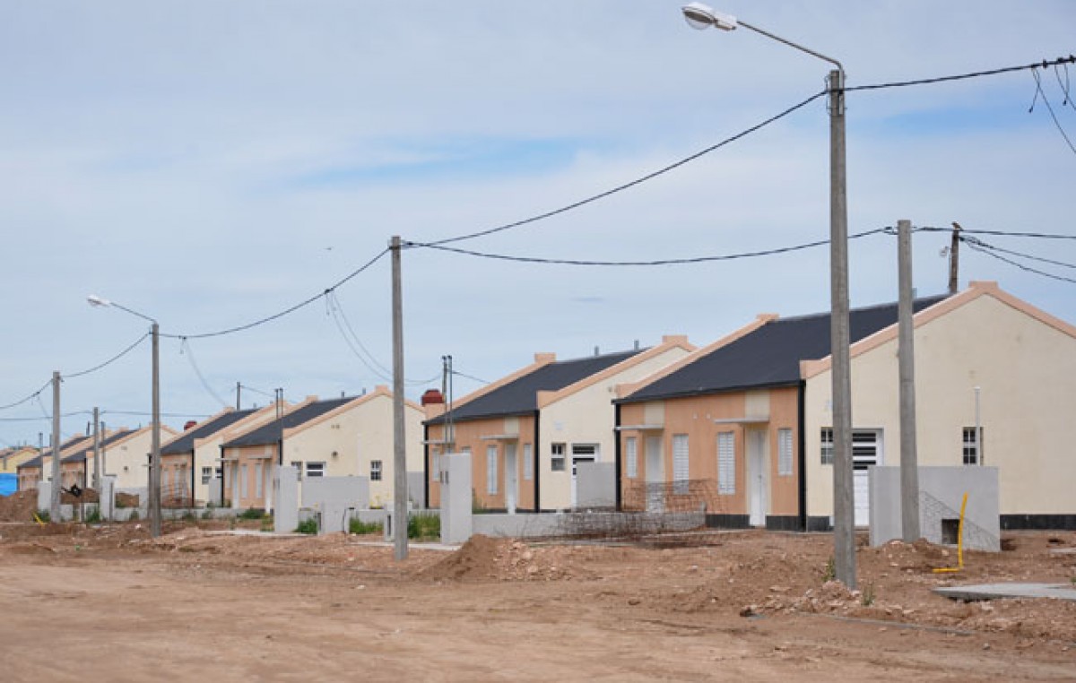 Santa Rosa: El 22 de diciembre entregan 170 viviendas