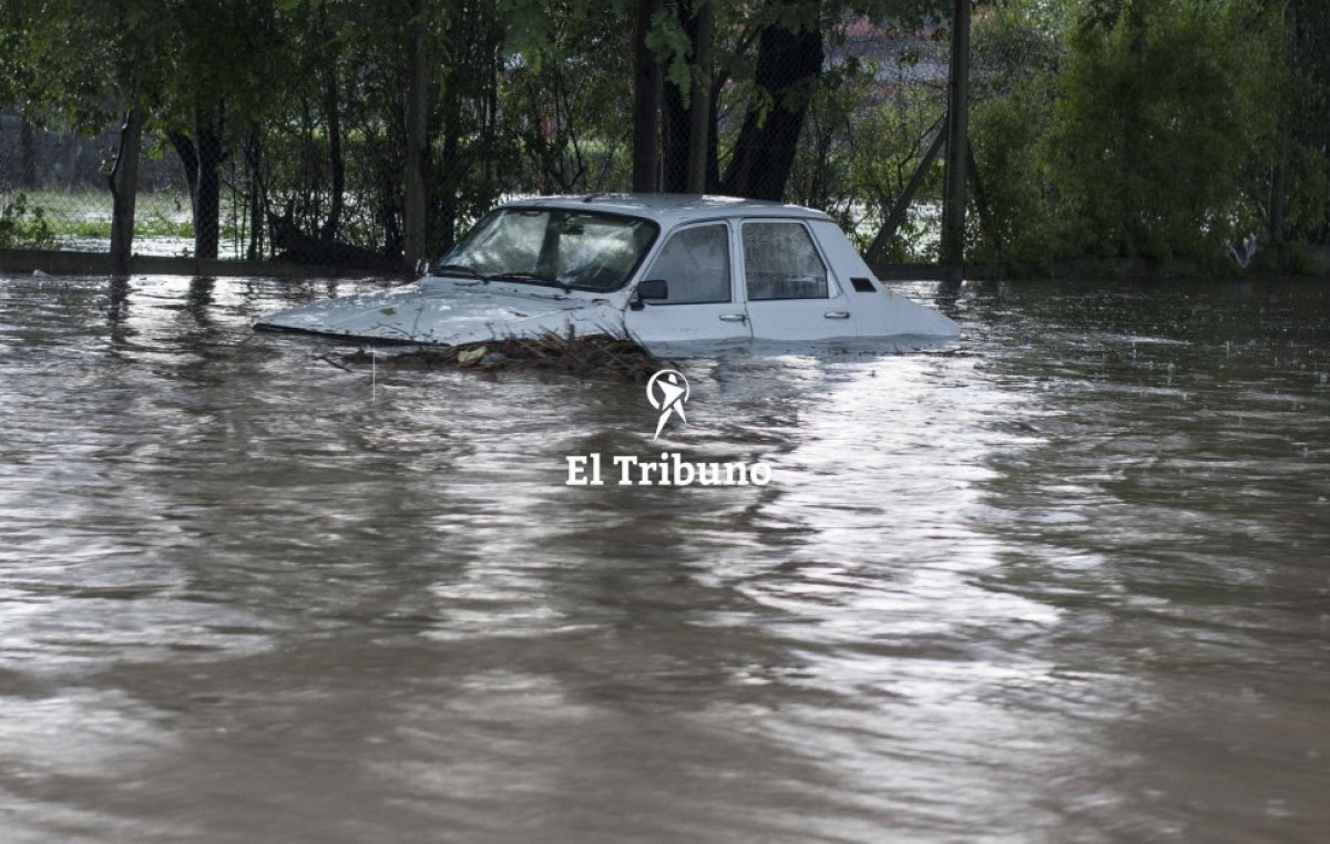 En Salta por la tormenta de ayer más de 40 familias fueron evacuadas