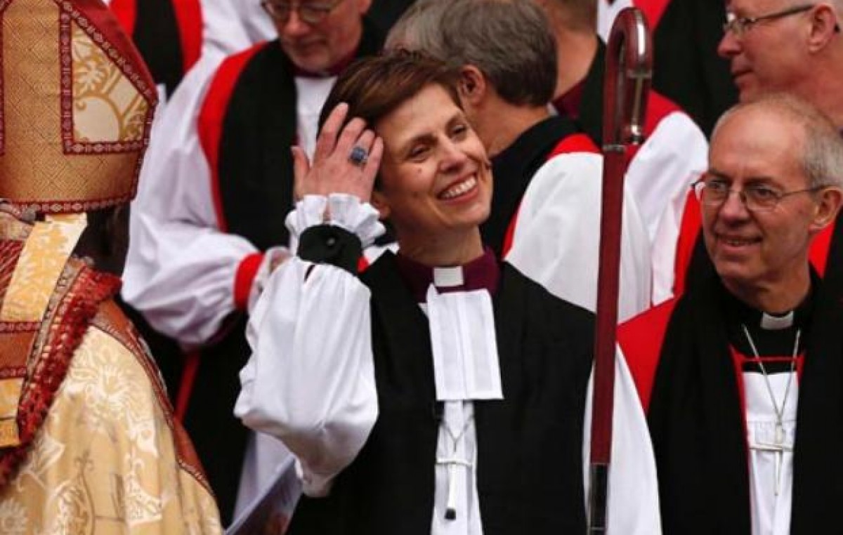 La Iglesia de Inglaterra ordenó su primera obispa desde su creación