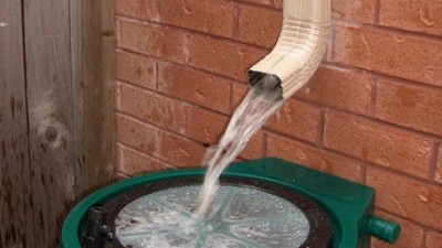 Proponen colocar depósitos para agua de lluvia en viviendas sociales de La Pampa
