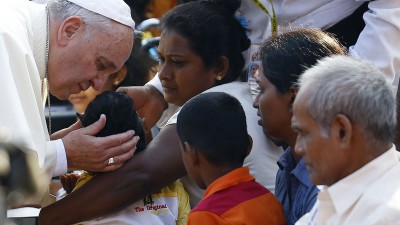 Francisco: Es un deber escuchar la voz de los pobres