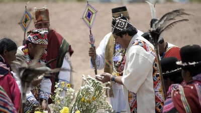 Evo Morales será investido como líder de los pueblos indígenas