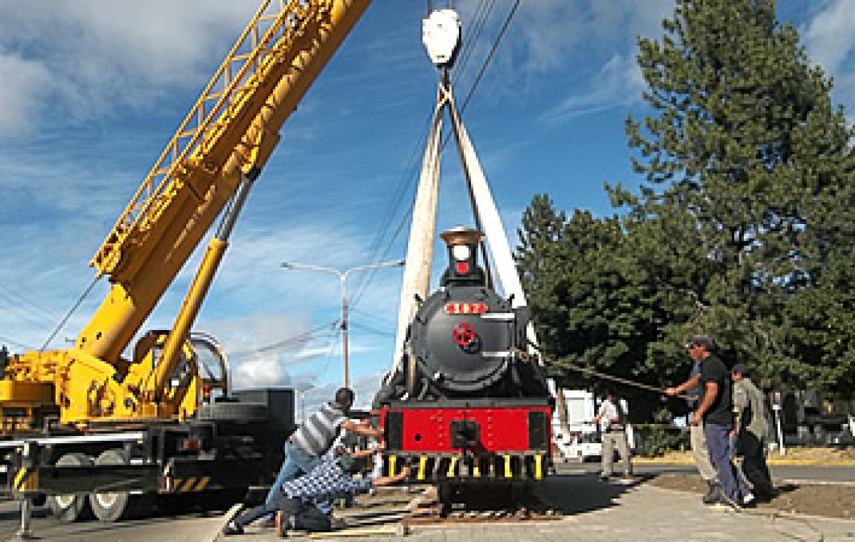 Esquel: Locomotora de “La Trochita” ya es monumento histórico